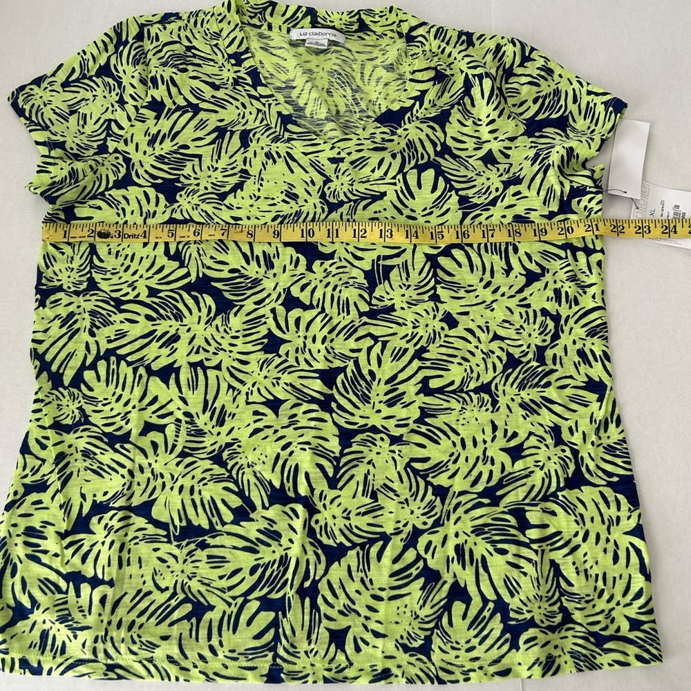 Liz Claiborne Women’s V-Neck Green/ Navy Blue Shirt NWT XL